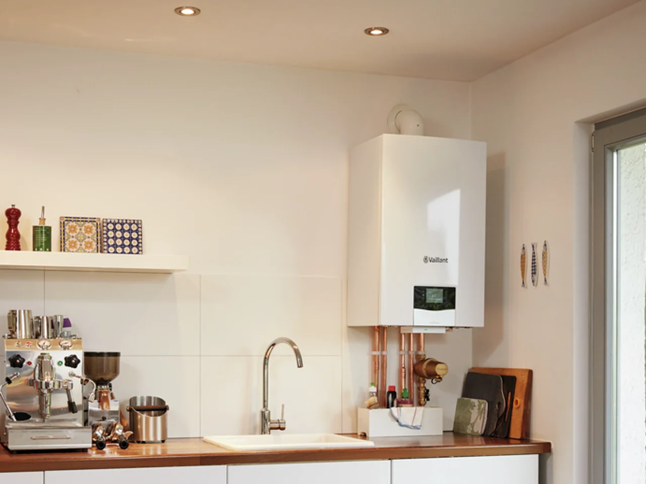 how combi and hybrid boilers heat your home, combi and hybrid boilers